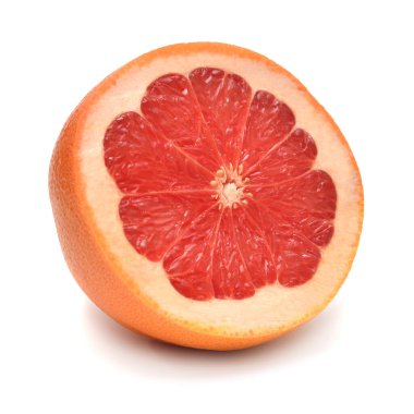 Beyaz arka planda izole edilmiş greyfurt dilimi. Yaratıcı sağlıklı 