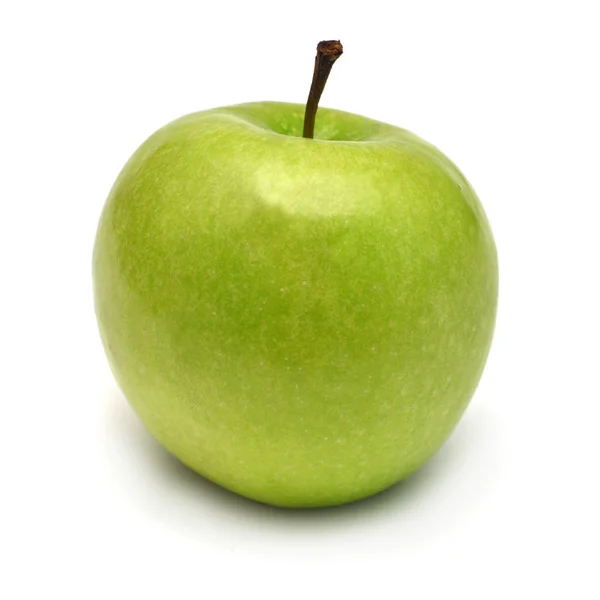 Manzana verde aislada sobre fondo blanco. Alimentos saludables creativos — Foto de Stock