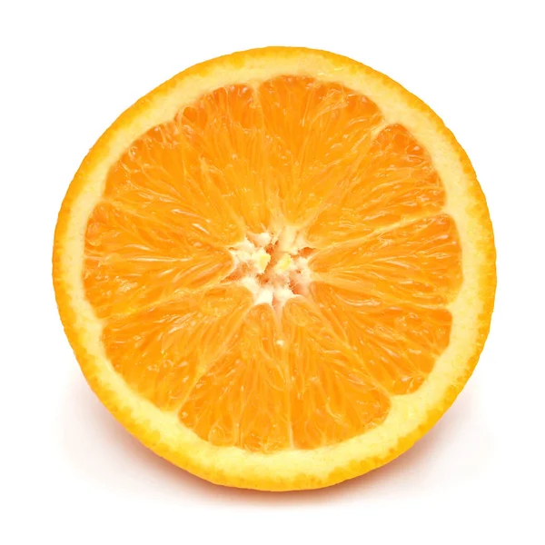 Rebanada de fruta naranja aislada sobre fondo blanco. Perfectamente retou — Foto de Stock