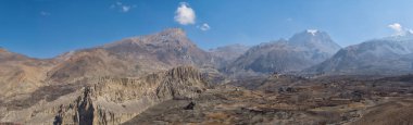 Thorong La geçidi Jom Muktinath yolu üzerinden doğru görüntülemek
