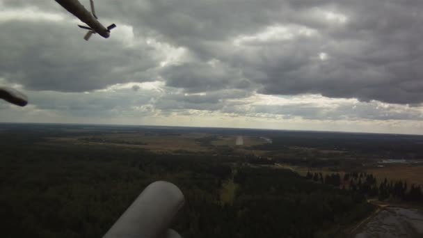 Vista desde helicóptero militar — Vídeo de stock