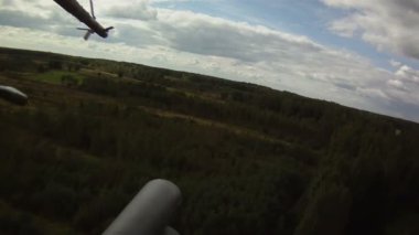 Askeri helikopter görüntülemek