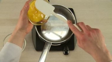 Çikolata sır pişirme.