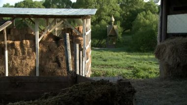 Saman ve ahşap yaz gün görünümü üzerinde de gönderildi