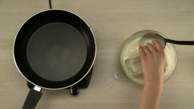 Birinci şahıs bakış Şef üzerinde gözleme yapar