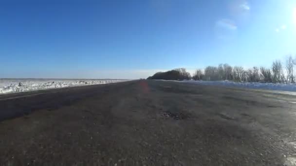 Carros no subúrbio estrada tempo lapso de vídeo — Vídeo de Stock