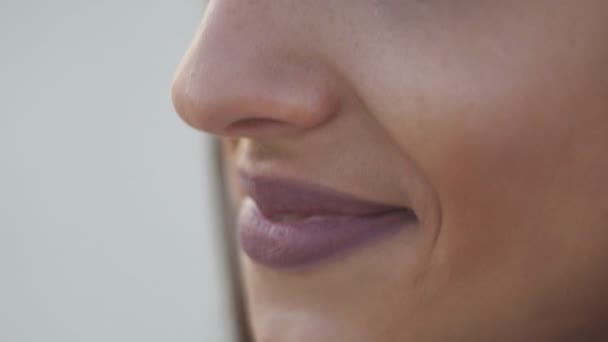 Close-up de mulheres olhos castanhos . — Vídeo de Stock