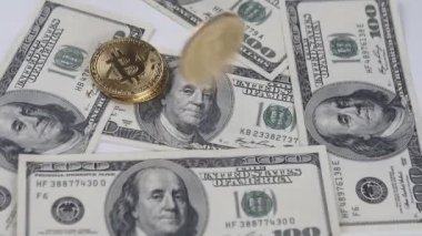 Bitcoin Btc sonbahar ağır çekimde Amerikan Doları faturalarında sikkeleri