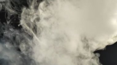 duman, buhar, sis - siyah arkaplanda gerçekçi duman bulutu
