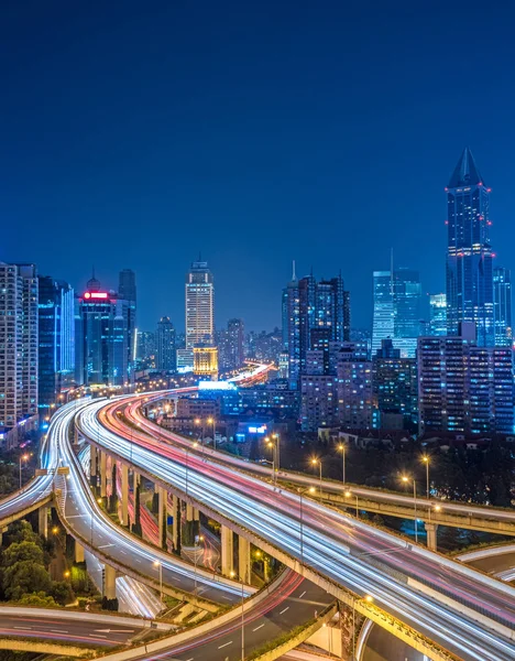 Shanghai hava görünümü Üstgeçit geceleri Çin '.
