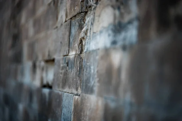 Tembok bata dengan pinggiran penuh . — Stok Foto