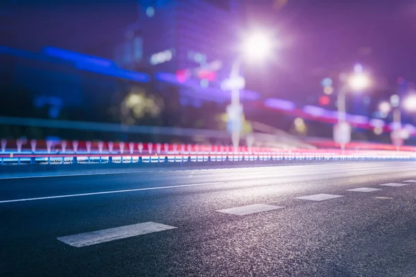 Traffic light trails on urban street in city of China. — Stock Photo, Image