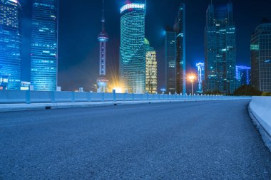 Çin Shanghai manzarası, gece.