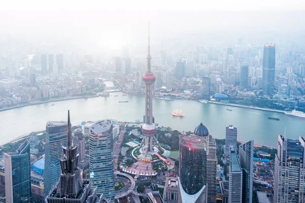 Luftaufnahme der Shanghai Skyline von China. — Stockfoto