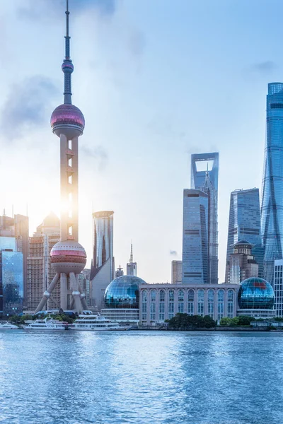 Shanghai skyline panorama i Kina. — Stockfoto