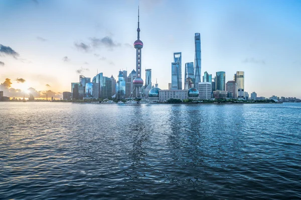 Skyline von Shanghai in China. — Stockfoto