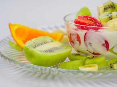 çeşitli tablo taze meyve