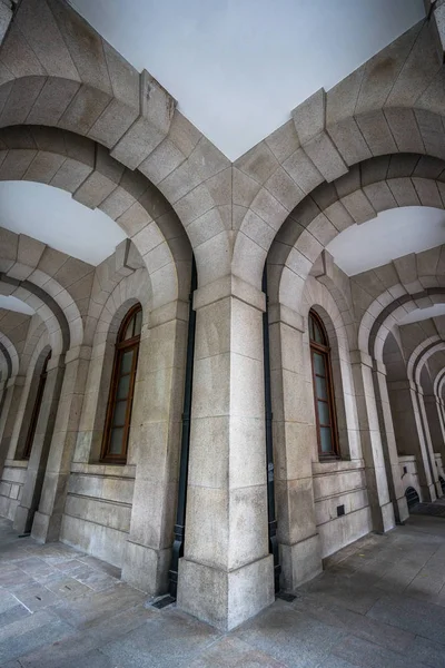 Square of vintage building in Shenzhen — Stock Photo, Image