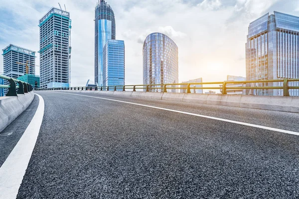 Autopista de la ciudad interior en Shangai — Foto de Stock