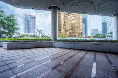 Kasaba meydanında Hong Kong