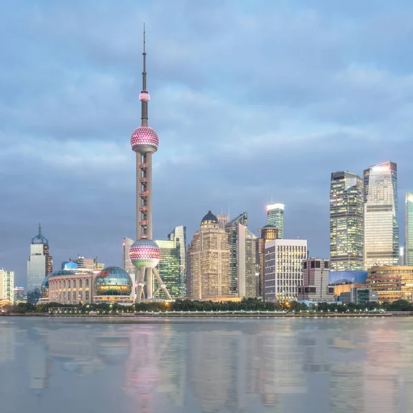 Shanghais skyline panorama — Stockfoto