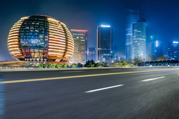 Trafik road i centrala Shenzhen — Stockfoto