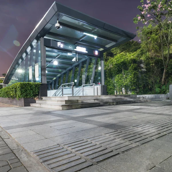 Stadtplatz im Finanzviertel — Stockfoto