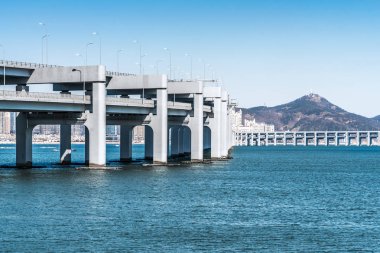 Deniz Karayolu Köprüsü