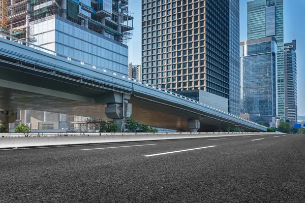 Paslanmaz Çelik mavi ses tonuyla yığını Close-Up