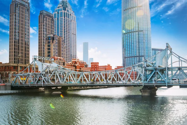 Downtown City skyline along the River in Tianjin — Stock Photo, Image