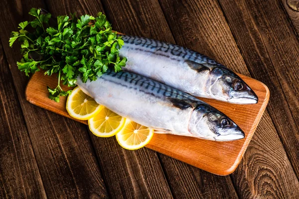 Balık kesim masası