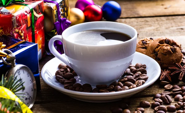 Uma xícara de café feriados, inverno, natal, bebidas quentes — Fotografia de Stock