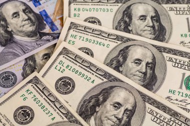 Para Amerikan dolarları