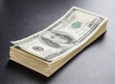 Para bizimle dolar roll. Seçici odak.
