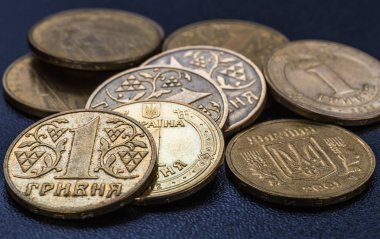 Ukrayna yığın siyah sikkeleri.