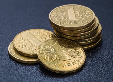 Ukrayna yığın siyah sikkeleri.