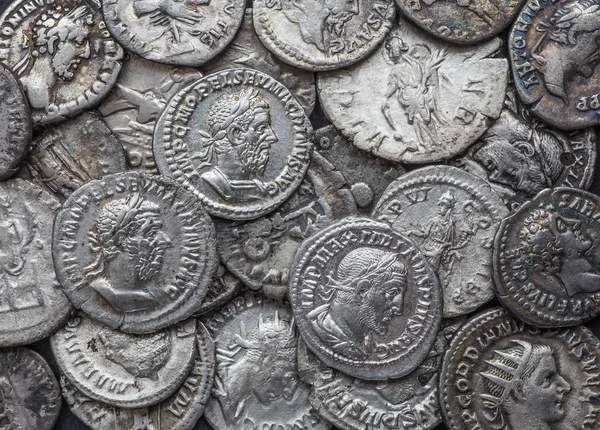 Antika mynt av det romerska riket. — Stockfoto