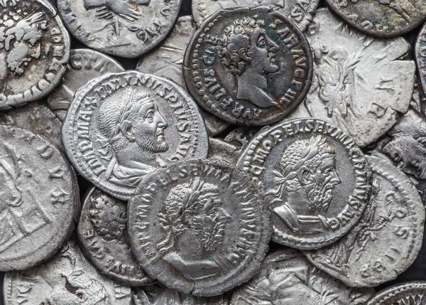 Roma İmparatorluğu'nun antik sikke.