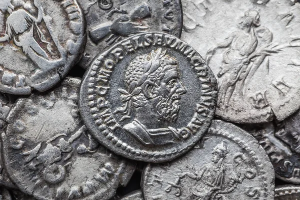 Roma İmparatorluğu'nun antik sikke.