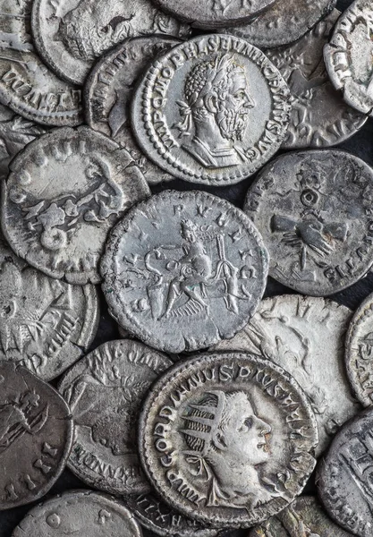 Moneta antica dell'Impero Romano . — Foto Stock