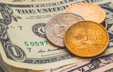 Natürmort ile nakit dolar ve sent bize.