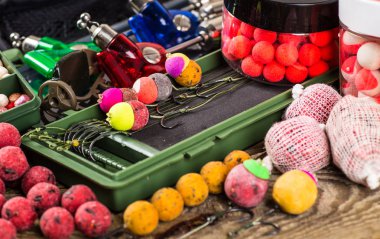 Yemler üzerinde sazan yakalamak