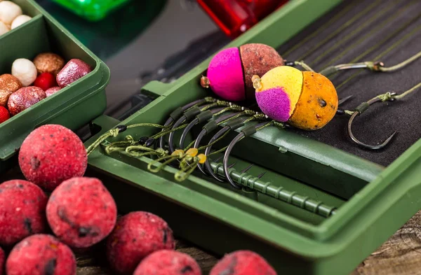 Yemler üzerinde sazan yakalamak