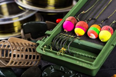 Yemler üzerinde sazan yakalamak