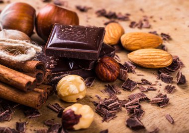 Çikolata arka plan. Fındıklı çikolata