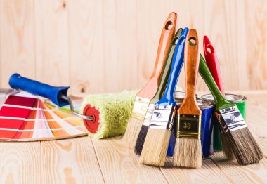 Ressam ve dekoratör çalışma tablosu Saray Projesi, renk swatc