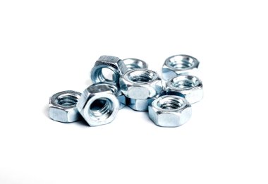 cıvata ve fındık beyaz arkaplanda izole