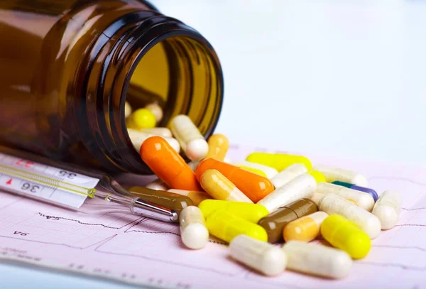 Φάρμακο συνταγών για φάρμακα θεραπεία. Φαρμακευτικές γιατρό — Φωτογραφία Αρχείου