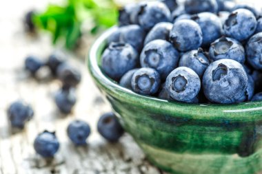 Metin için kopya alanı ile taze yaban mersini arka plan. Mavi