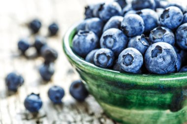 Metin için kopya alanı ile taze yaban mersini arka plan. Mavi